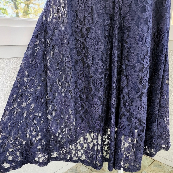 Joanna Hope Navy Blue Sheer Short Sleeve Lace Sweetheart Mermaid Maxi Dress - Picture 8 of 16